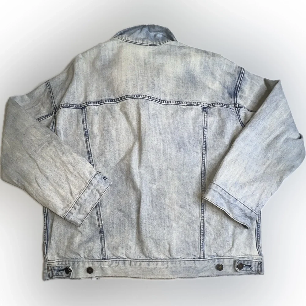 Free People Distressed Rough Collar Denim Jean jacket Women's Sz M/L Blue Spring - Picture 2 of 9